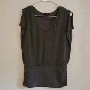 Apt 9 Gray Cold Shoulder Top Size Medium